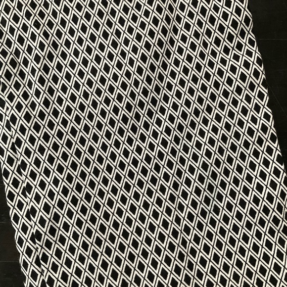 ANNE KLEIN SLIM ANKLE PANTS - Picture 2 of 7